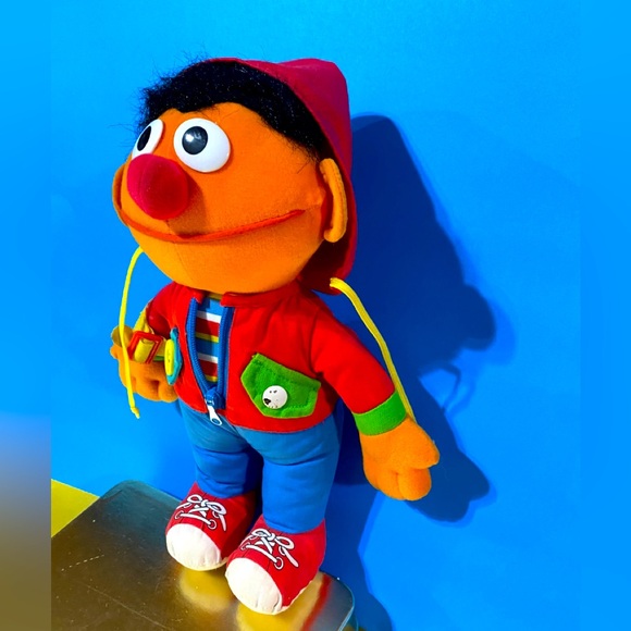 SESAME STREET VTG 1990 DRESS ME UP ERNIE PLAYSKOOL LEARNING COLLECTIBLE PLUSH - Picture 5 of 12